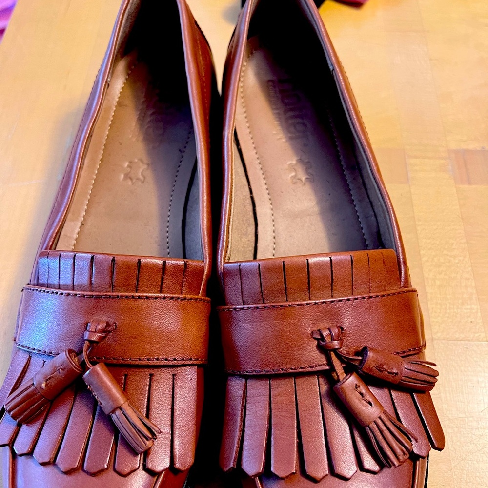Hotter shoes. Super comfortable. Worn once. British brand.